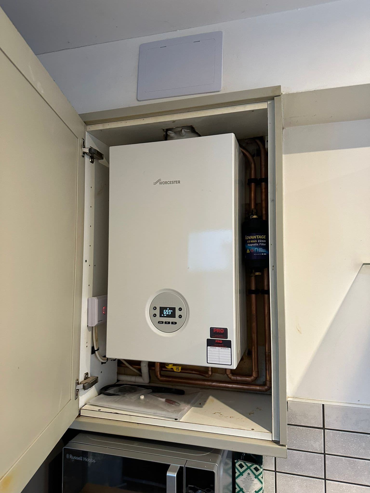 Expert Boiler Servicing from Pro Plumbers Ltd